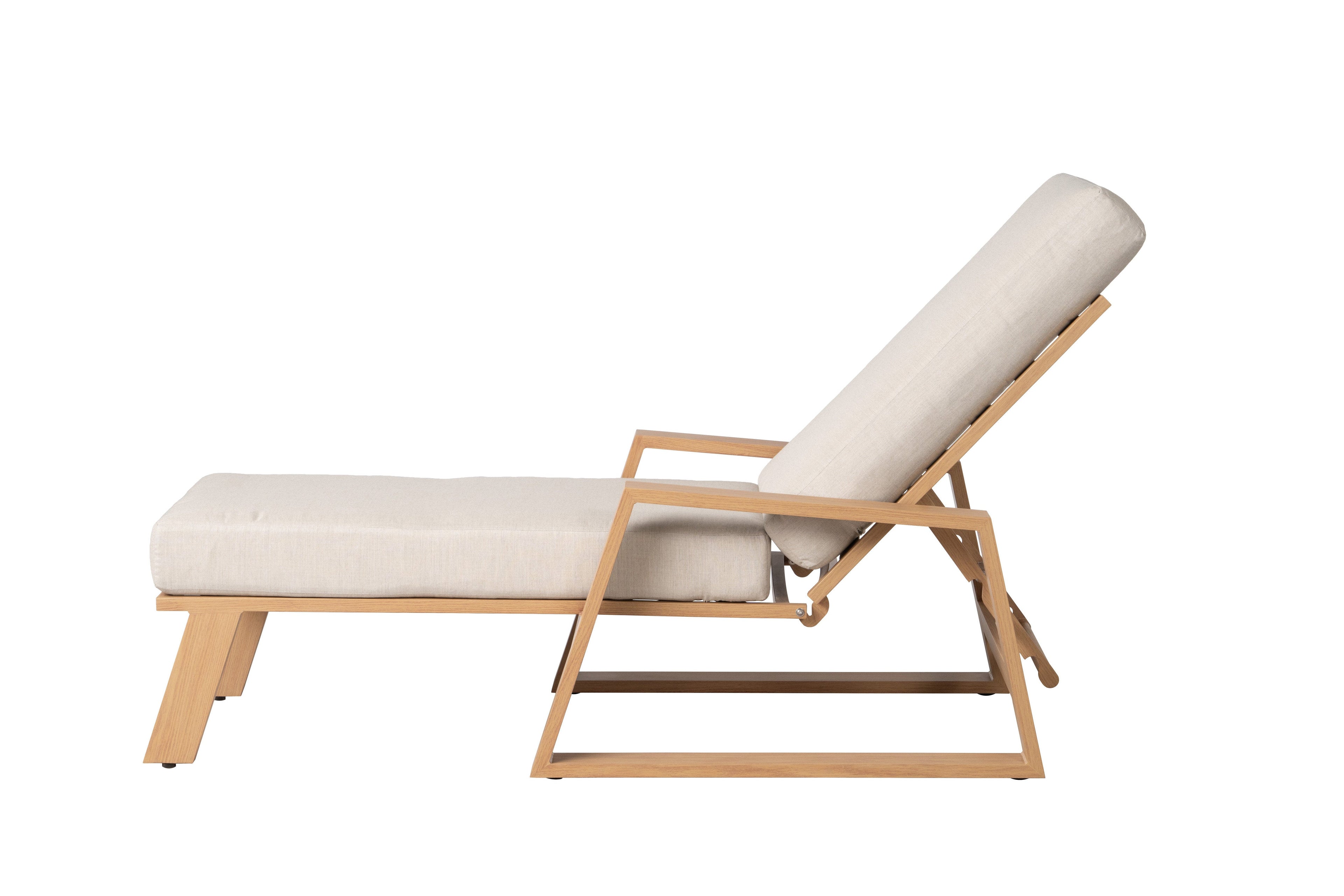Pursuit Pool Chaise — Side2