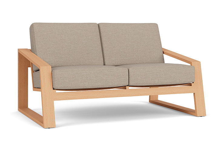 Pursuit Loveseat
