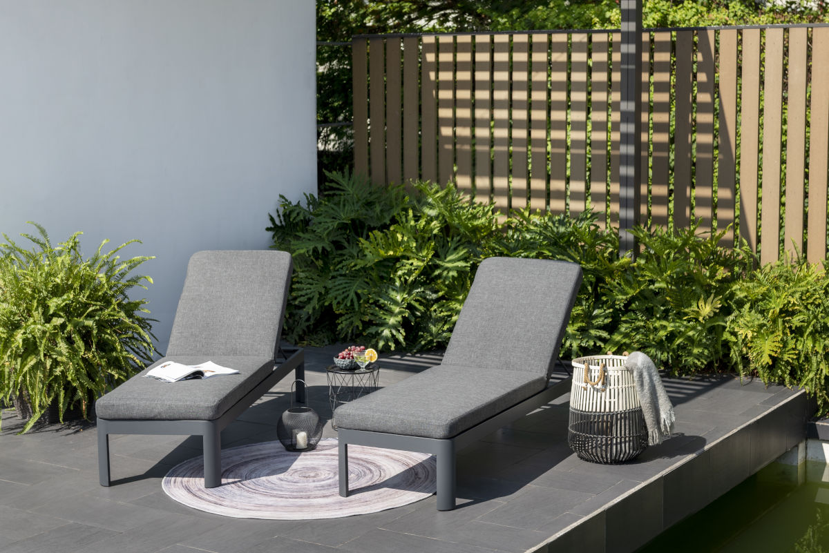Portals Dark Sun Lounger - 1pc