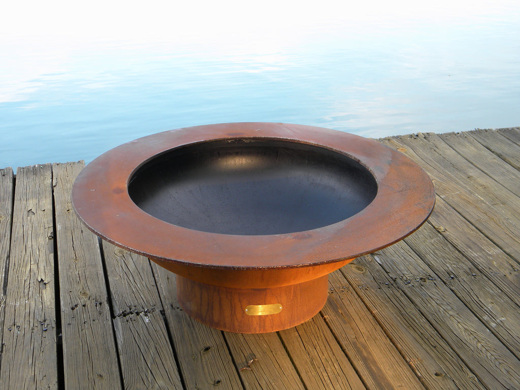 Saturn Fire Pit with Lid